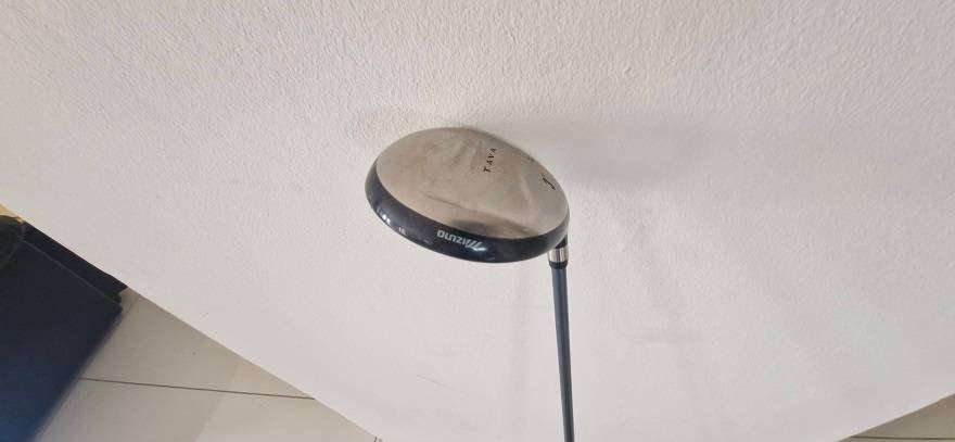 Golfers Bargain ! Quality Mizuno Tava 18 deg. 3 Fairway driver in good condition !