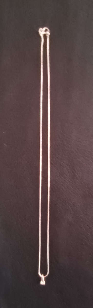 18ct white gold diamond pendant + 9ct white gold snake chain