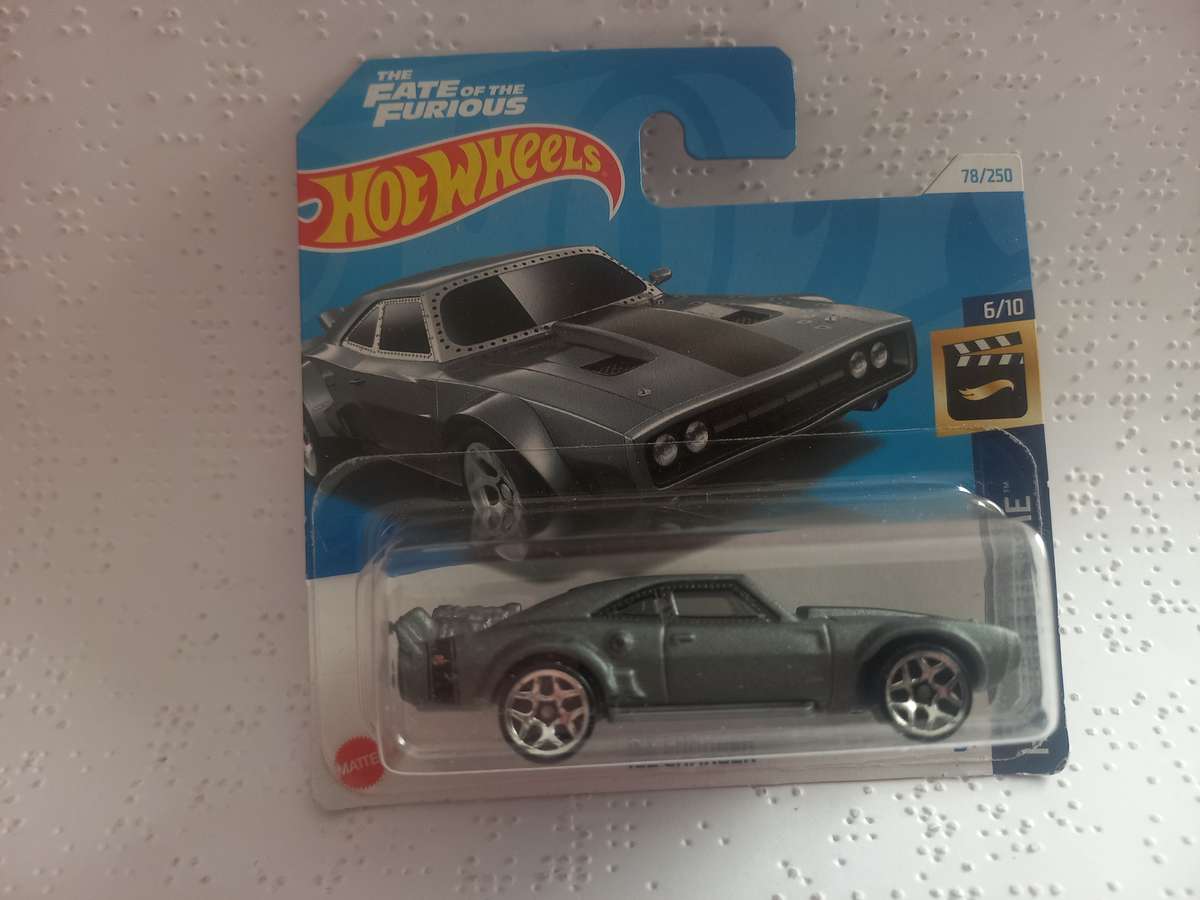 Hotwheels Fast & Furious Ice Charger..bullet hole version