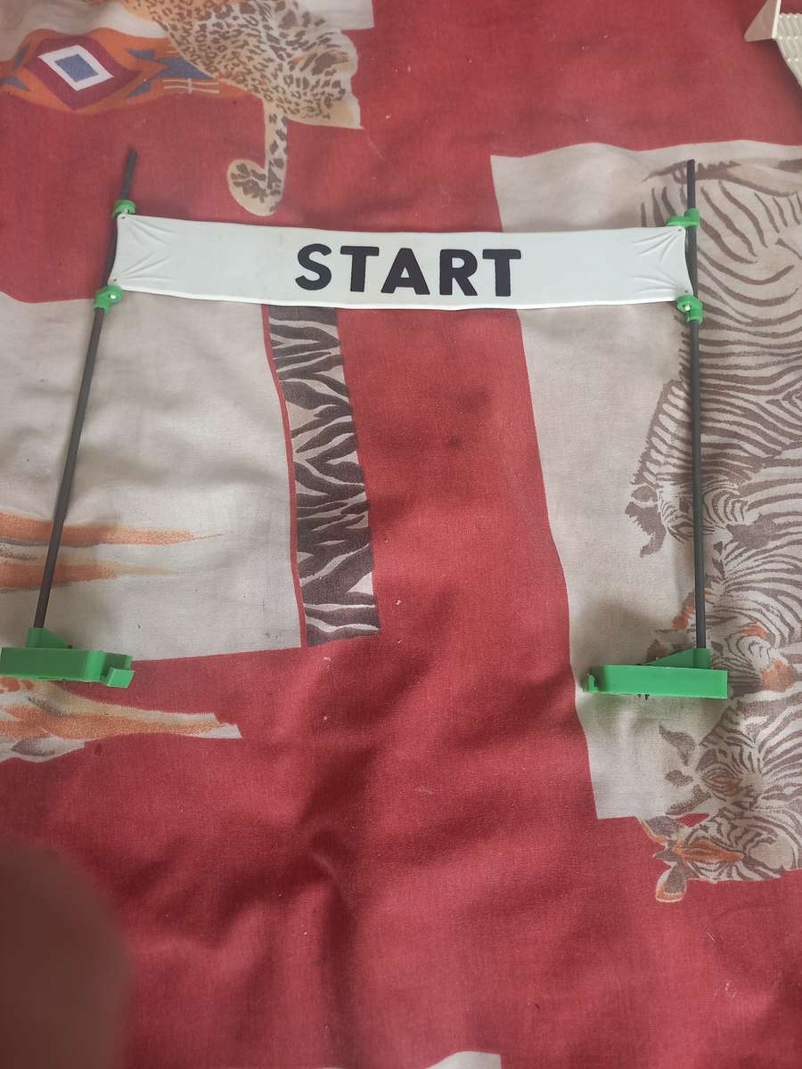 Scalectrix accessories including figures