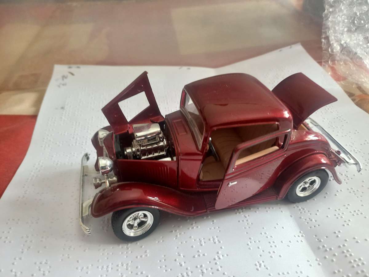 1932 Ford  1/24 scale