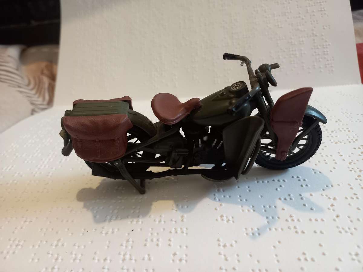 Maisto Harley Davidson military