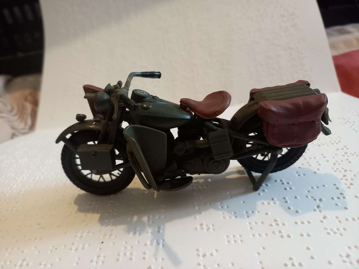 Maisto Harley Davidson military