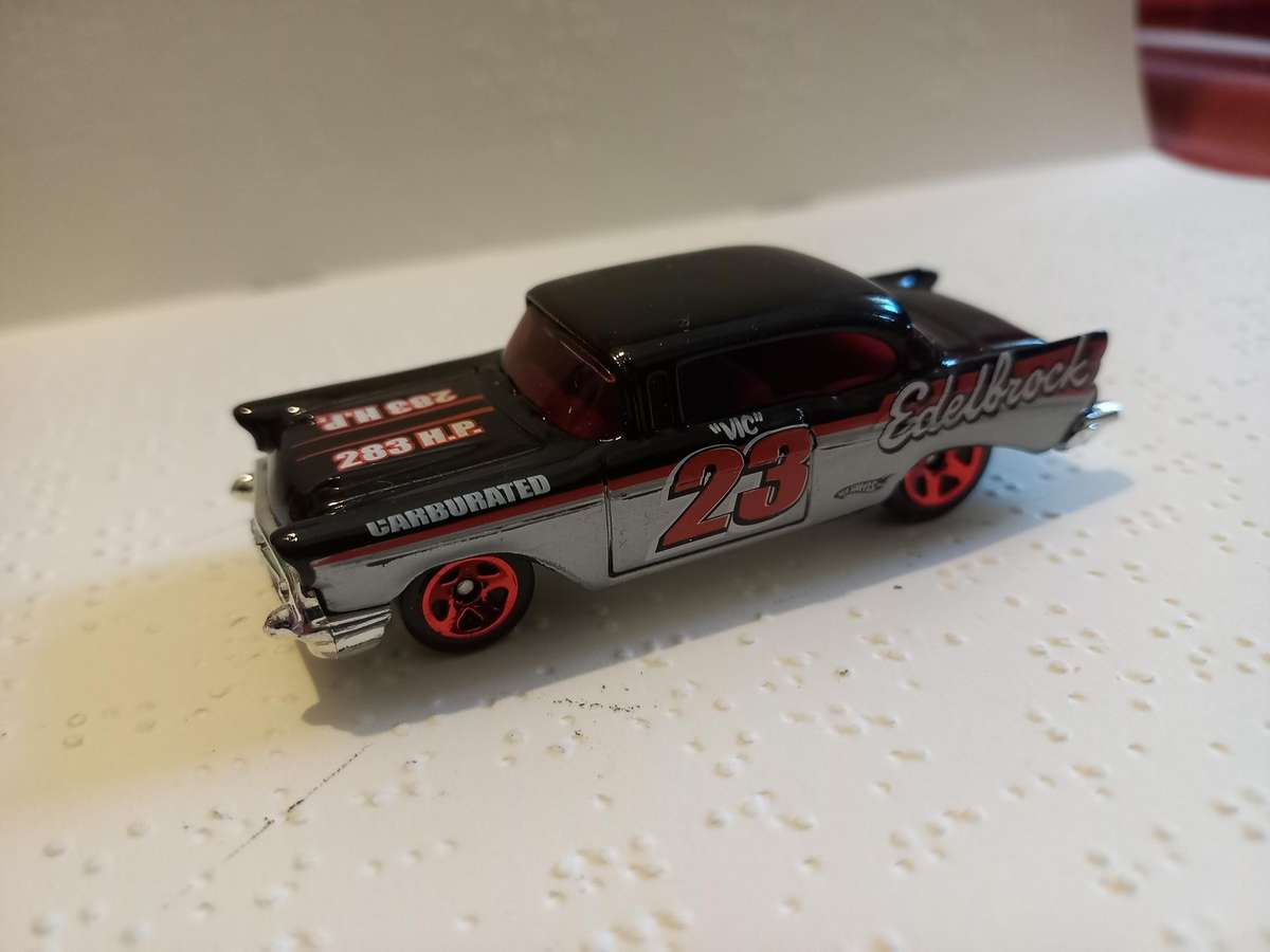 Hotwheels 1957 Chevy - htf version