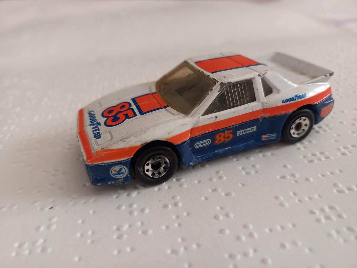 Matchbox Pontiac Fiero