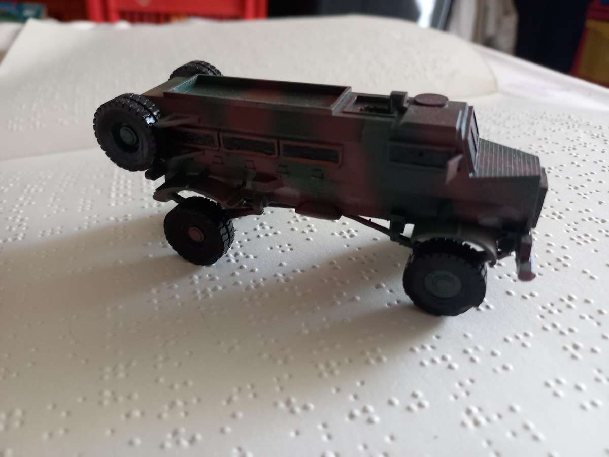 3d printed South African Police Casspir model - 1/64 scale