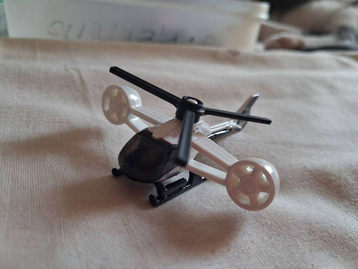 Matchbox Jurassic World Helicopter