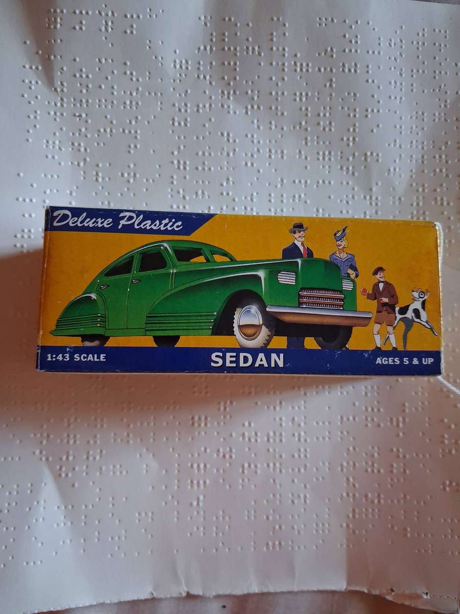 Dimestore Dreams Sedan - hard plastic