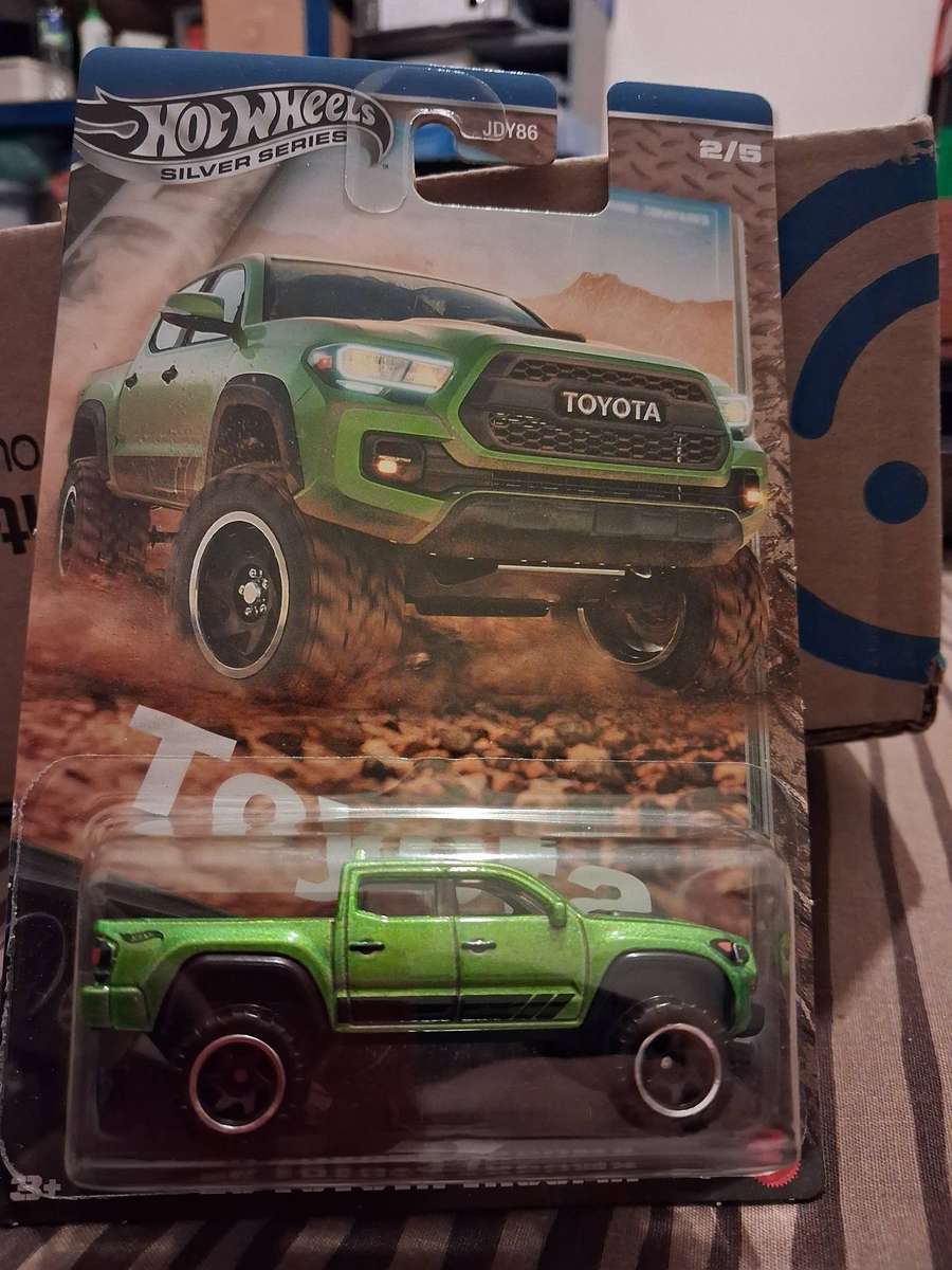 Hotwheels Silver Series 2020 Toyota Tacoma