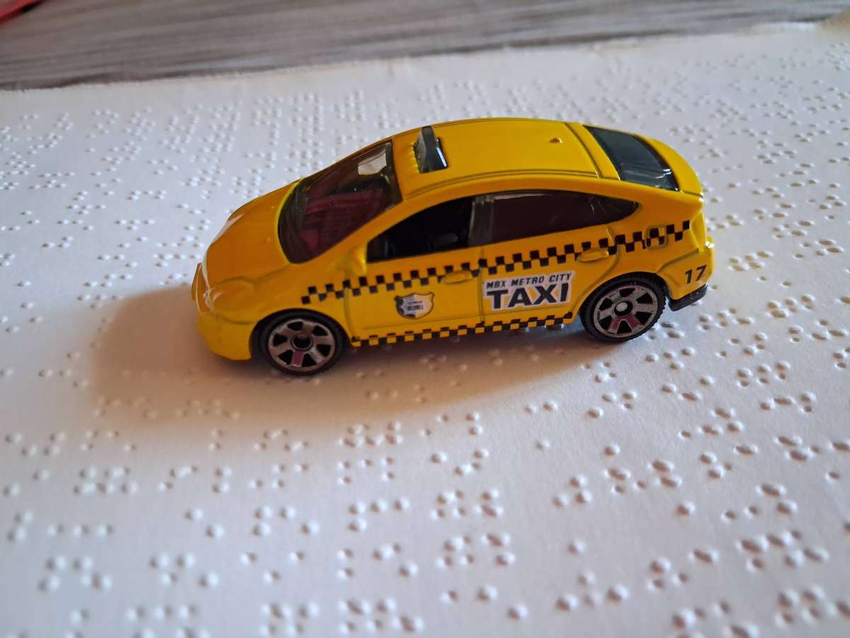 Matchbox  Toyota Prius Taxi