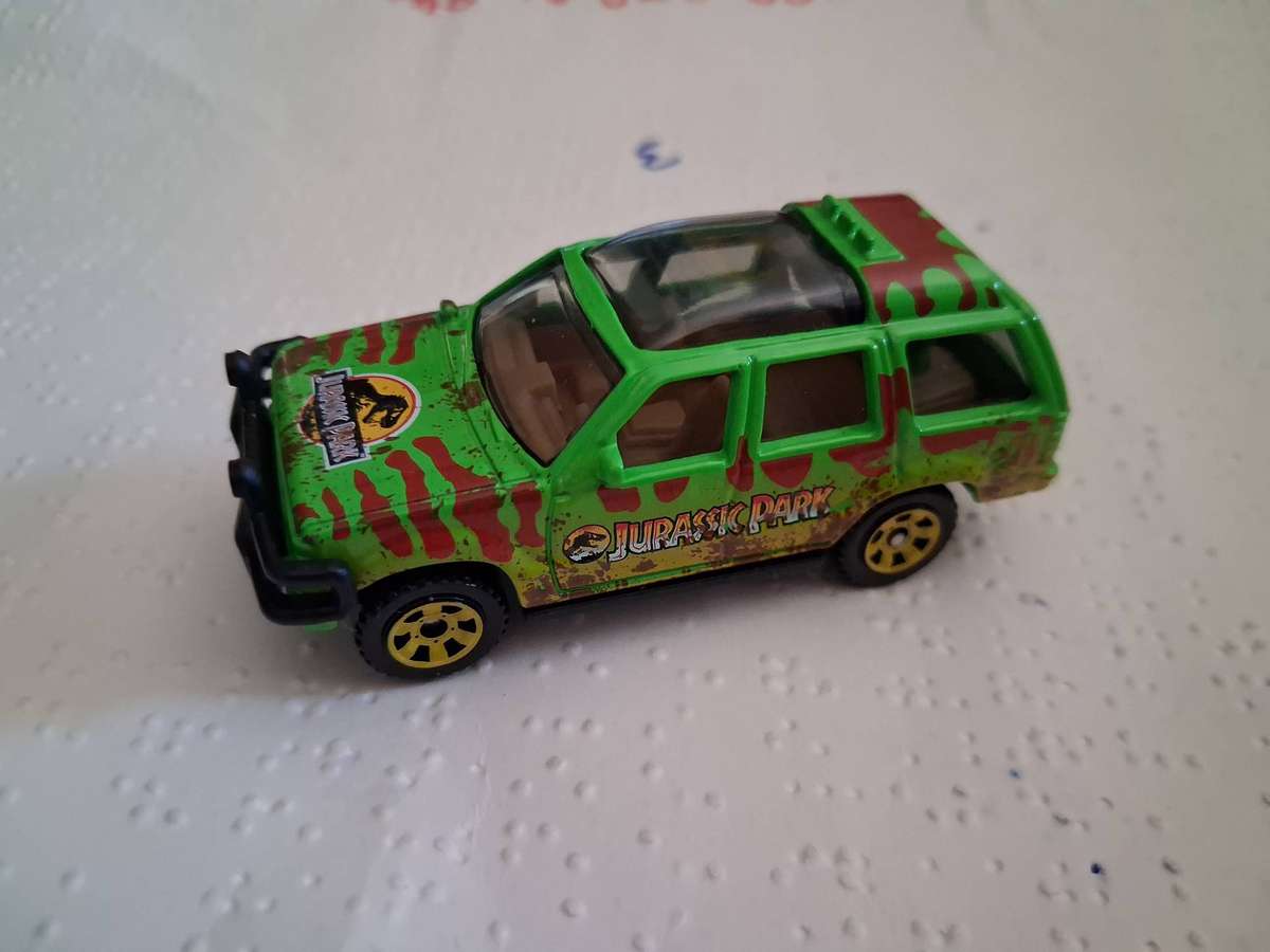 Matchbox Jurassic Park Ford Explorer