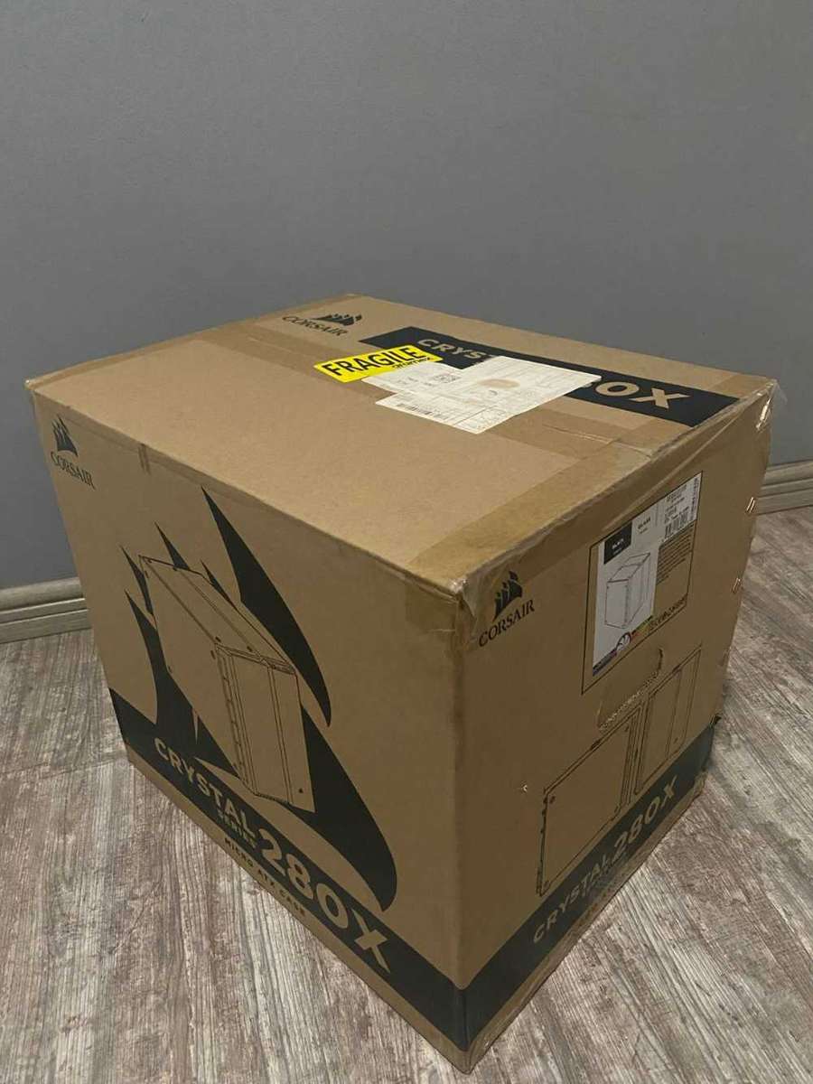 SEALED Corsair Crystal Series 280X RGB mATX Case