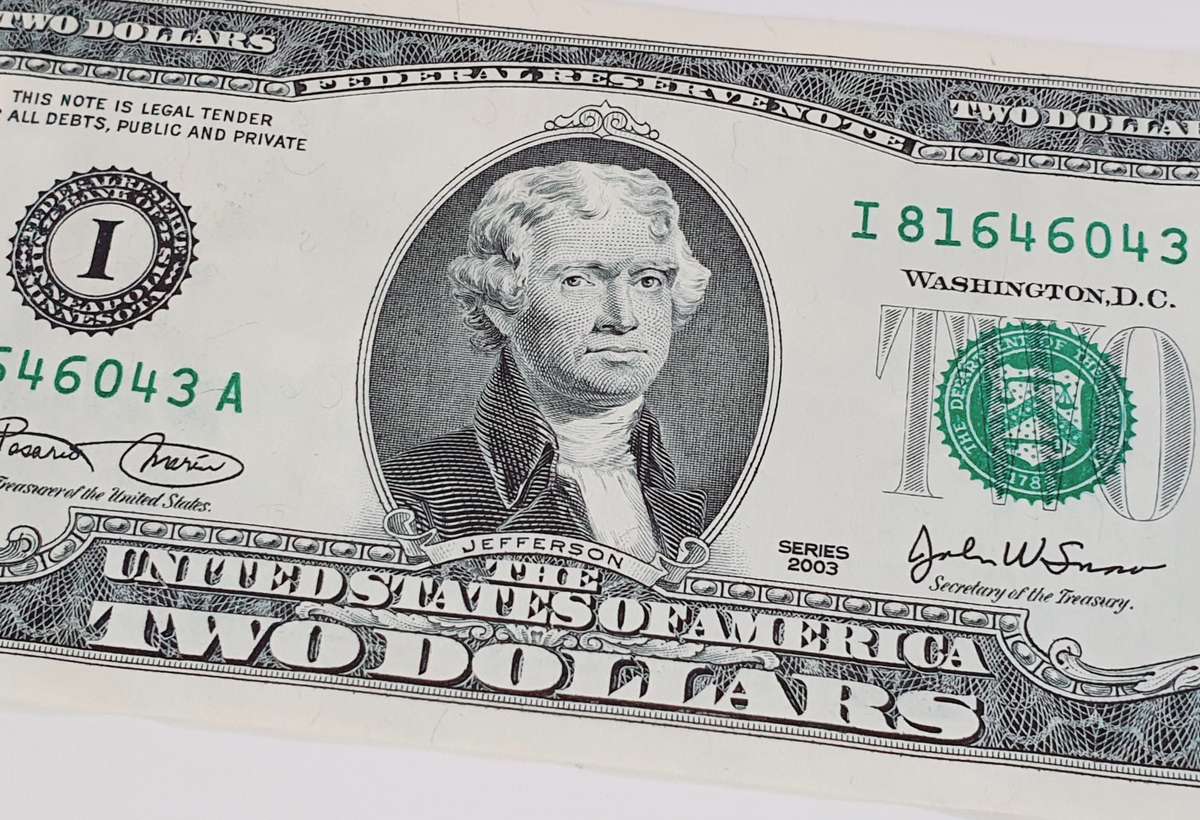 UNCIRCULATED - AUTHENTIC - WORLD RESERVE - 2003 - 2 DOLLAR BILL