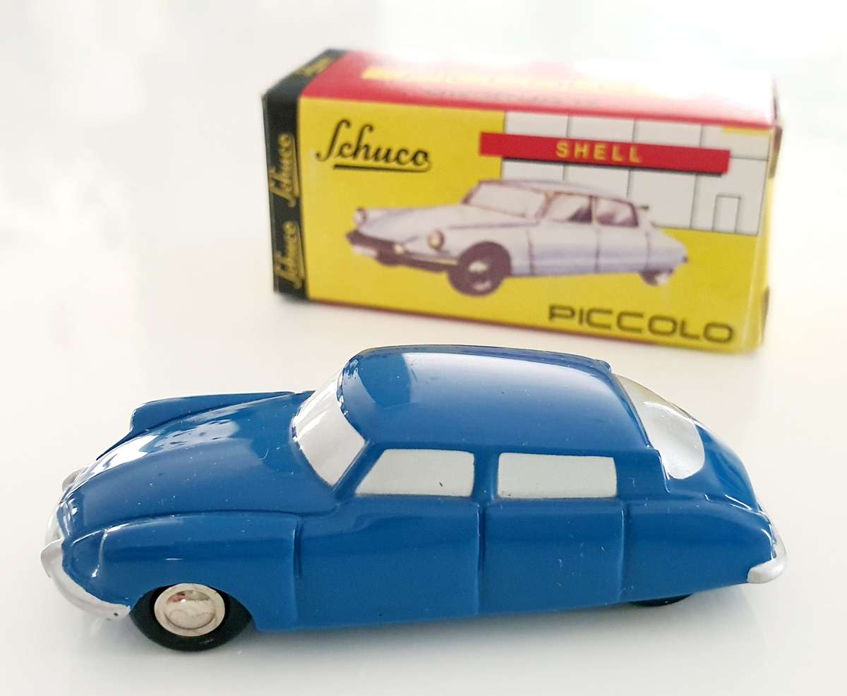 SCHUCO PICCOLO CITROEN DS 18 -  MARINE BLUE