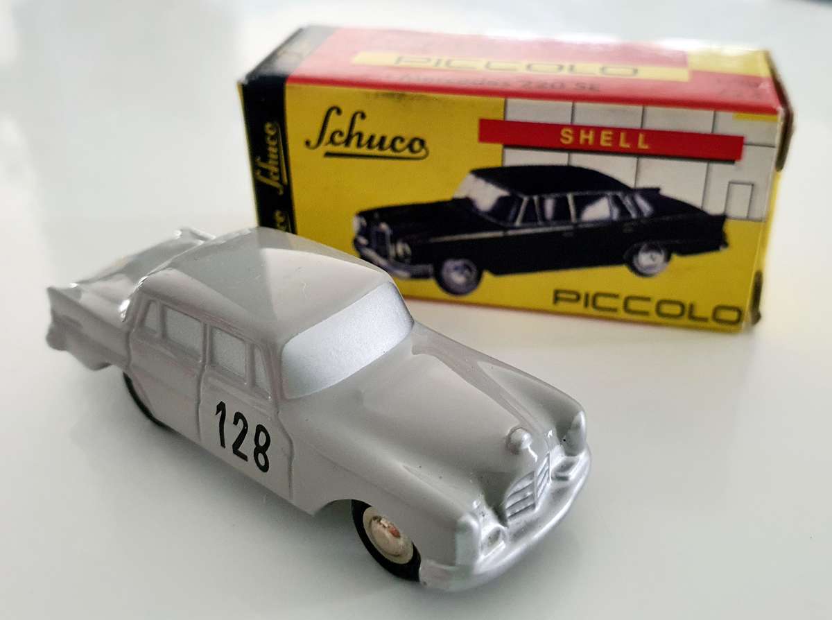 SCHUCO PICCOLO INT. PAD. PDG.  MERCEDES 220 SE - IN GORGEOUS GHOST GREY