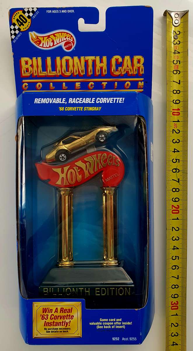 1990 HOT WHEELS MATTEL - BILLIONTH EDITION - GOLDEN 68 CORVETTE STINGRAY