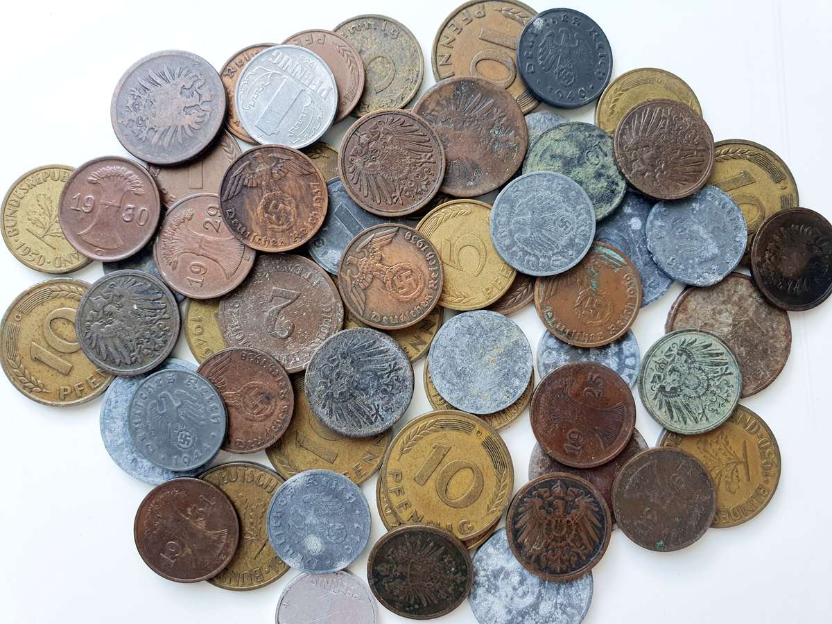 DEUTSCHES REICH PFENNIG MIXED LOT - SWASTIKA