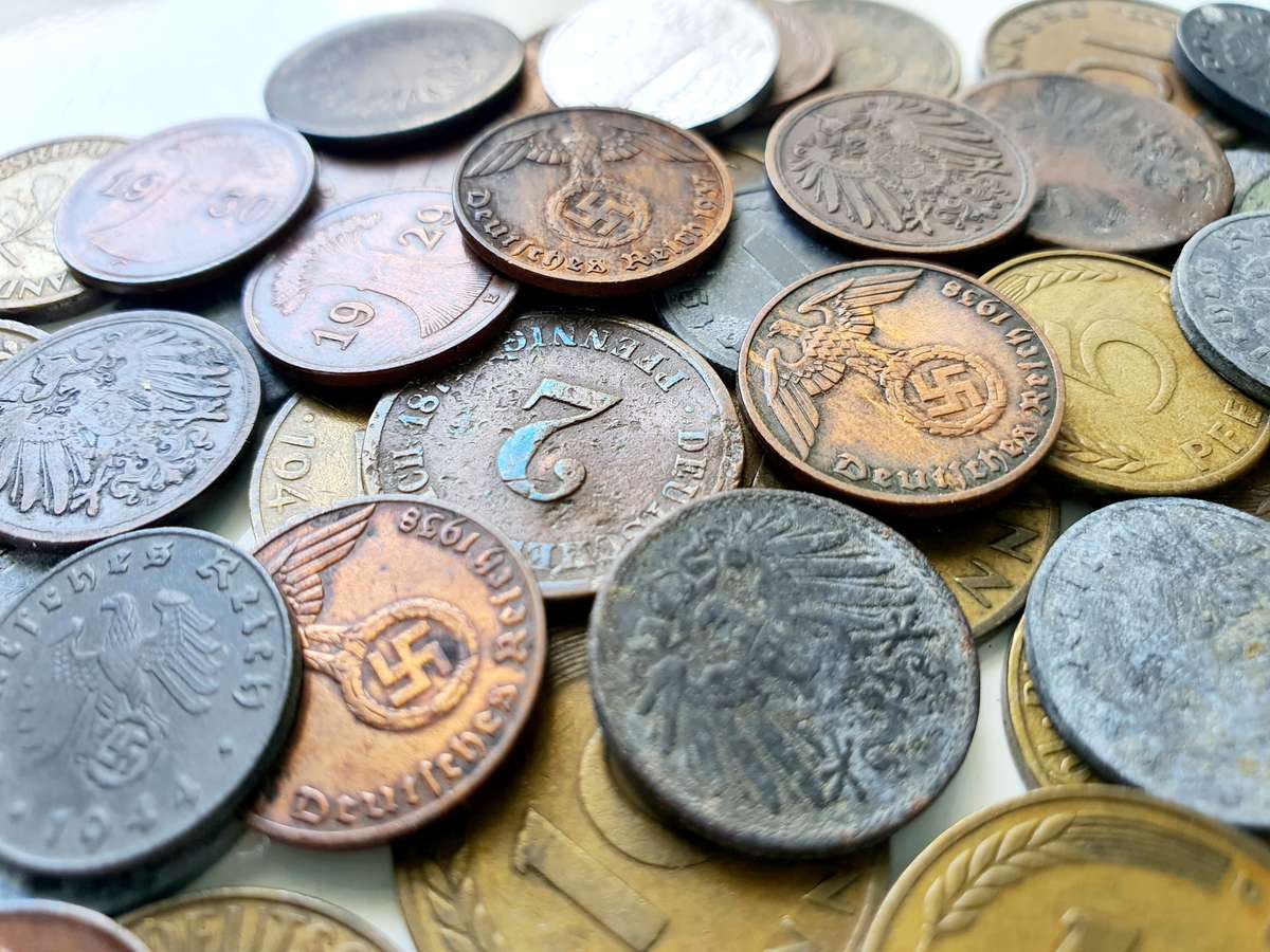 DEUTSCHES REICH PFENNIG MIXED LOT - SWASTIKA