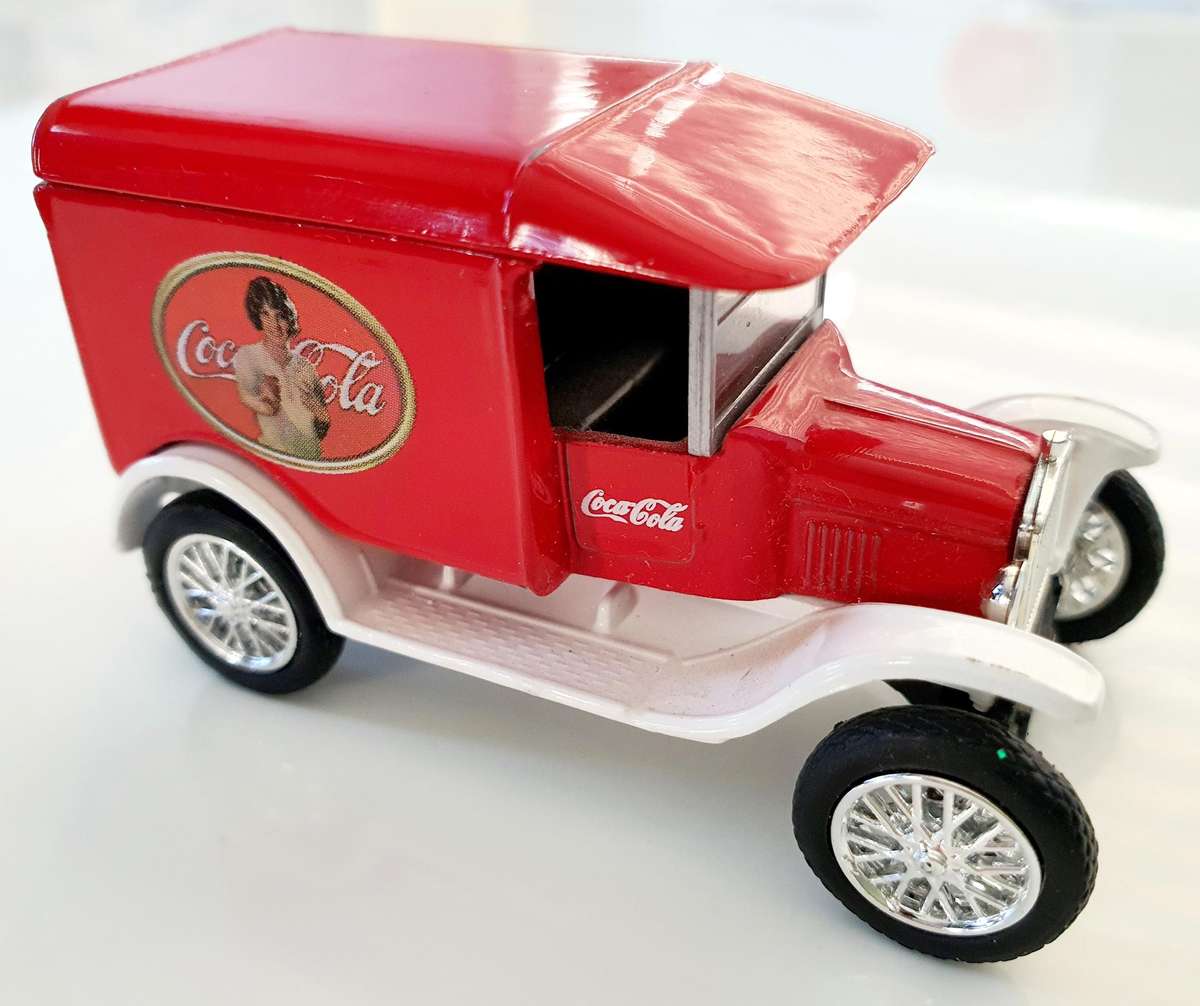 2 x MATCHBOX COCA COLA COLLECTIBLES - 1921 FORD MODEL T & 1933 FORD COUPE - EXCELLENT FIND