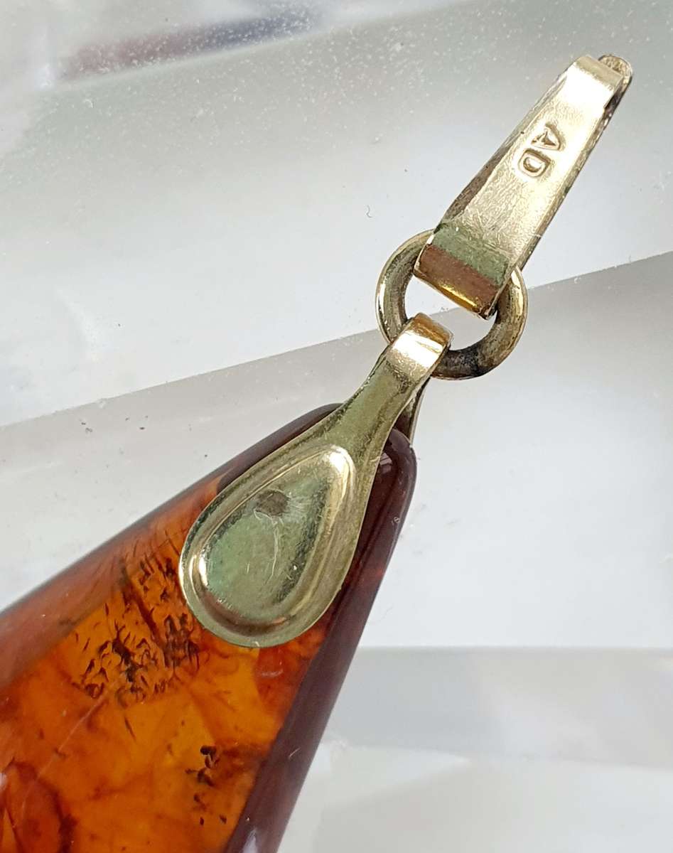 VINTAGE REAL AMBER PENDANT - MOST AMAZING PIECE