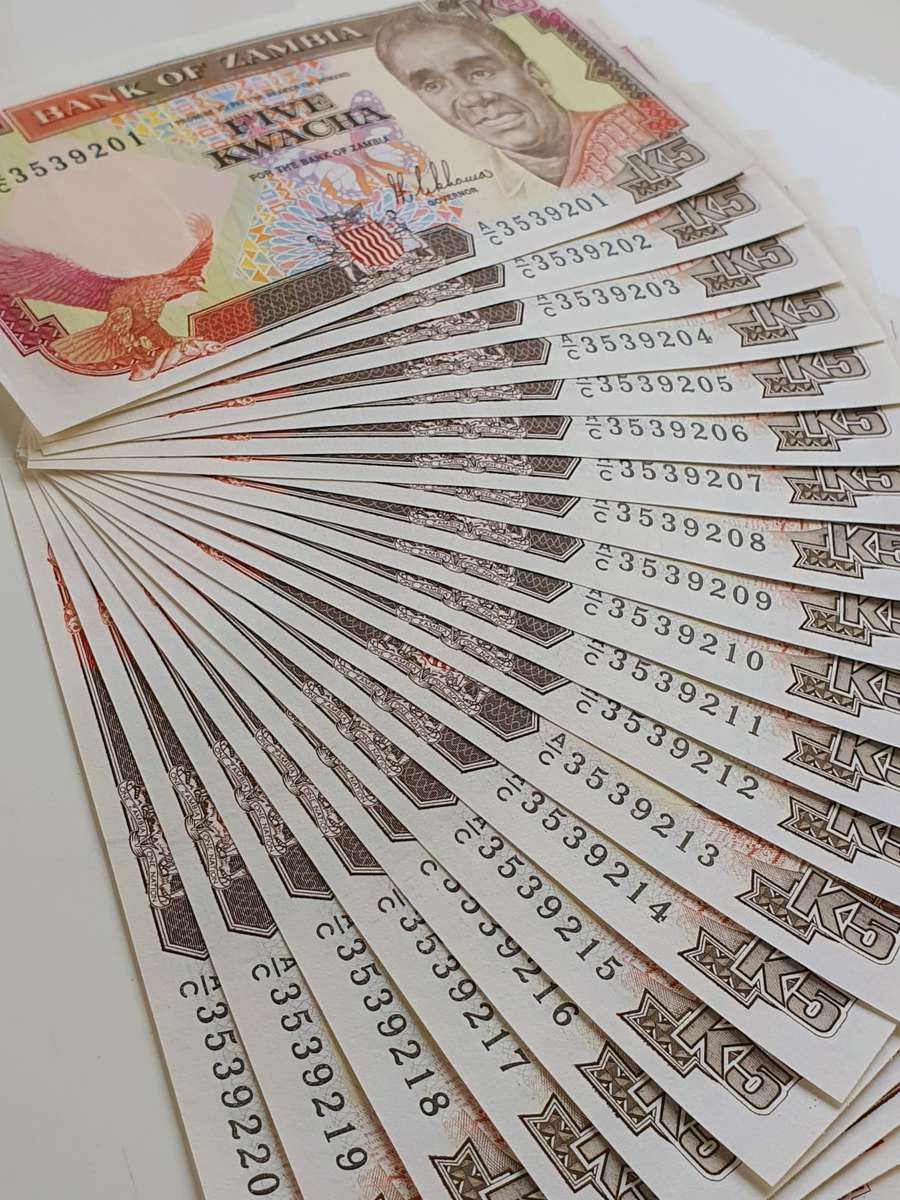 20 x UNC CONSECUTIVE K5 ZAMBIAN KWAGGA