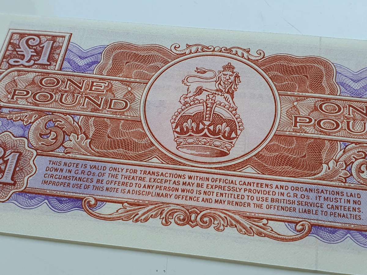 20 x £1 ONE POUND - UNC - CONSECUTIVE ORDER  - BRITISH ARMED FORCES - TOP ITEM