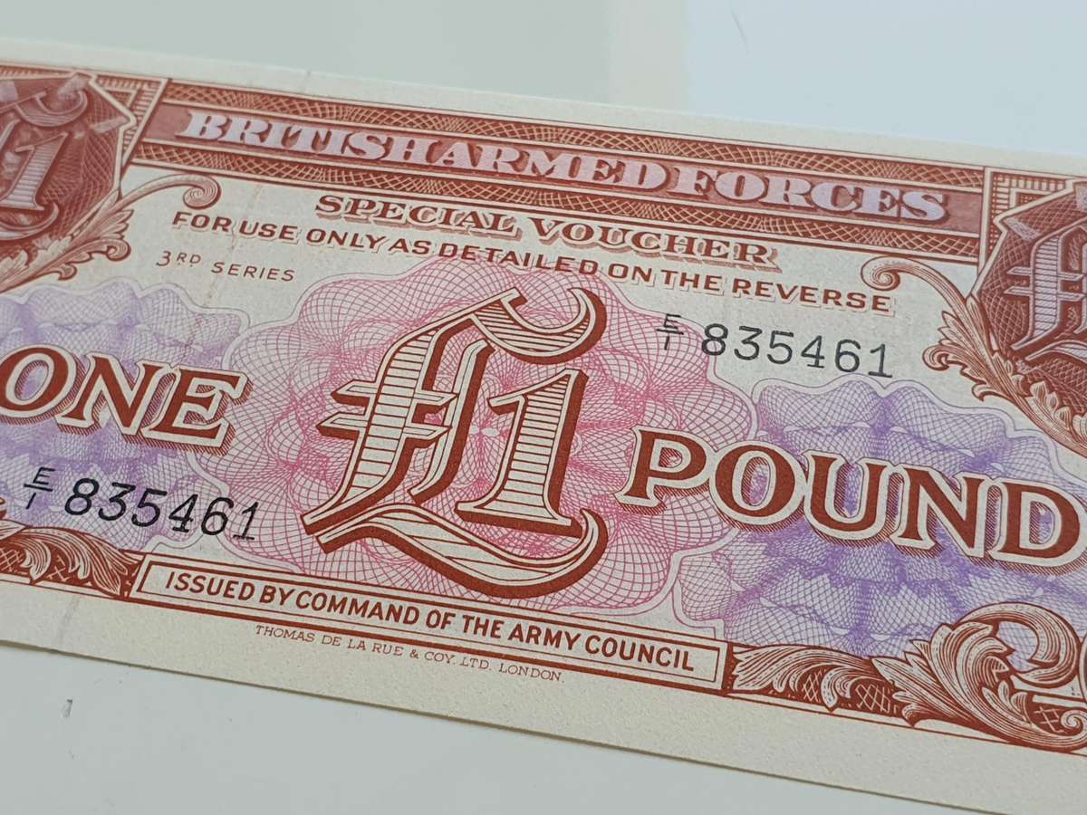 20 x £1 ONE POUND - UNC - CONSECUTIVE ORDER  - BRITISH ARMED FORCES - TOP ITEM