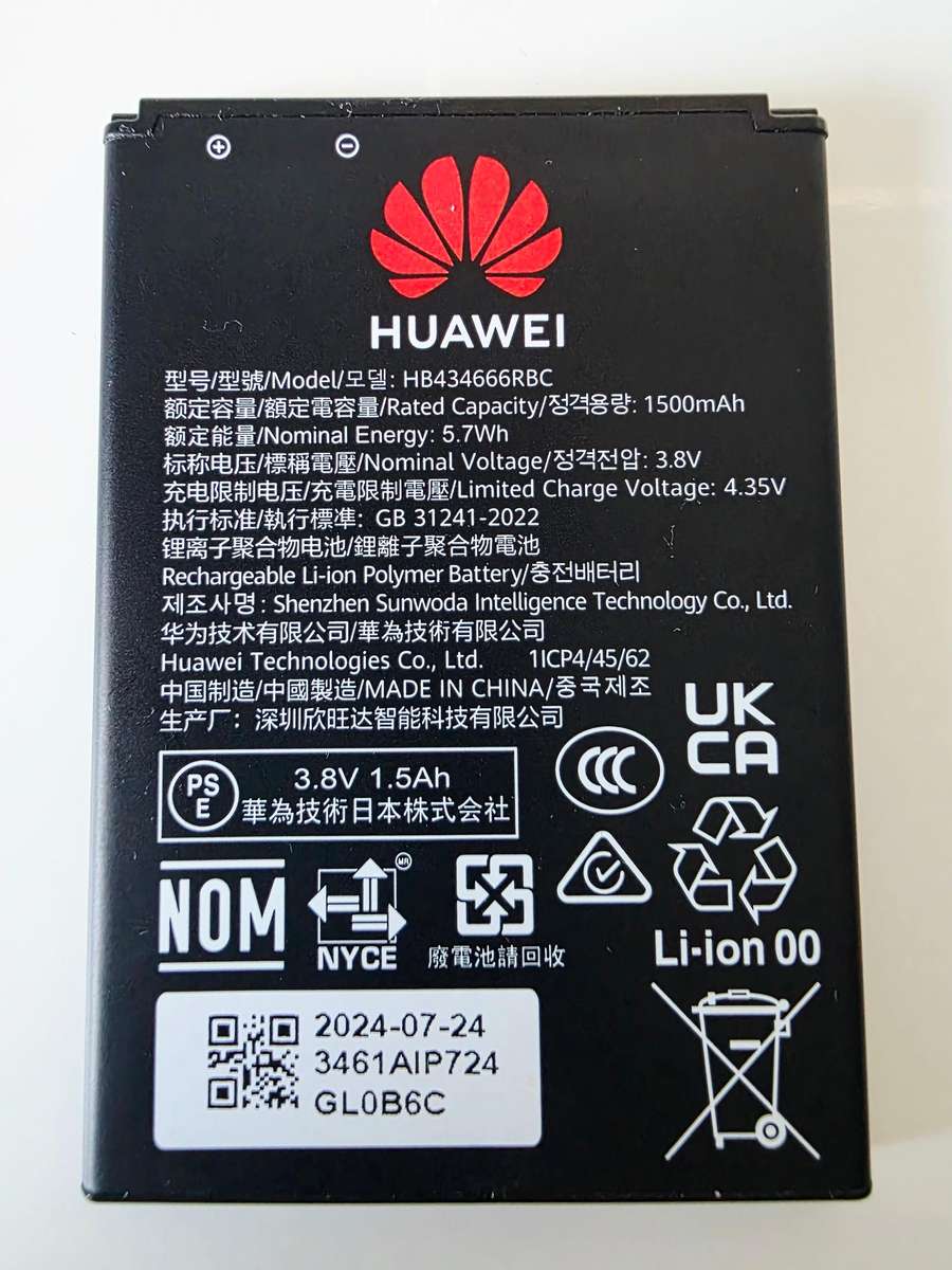 Huawei E5783 4G Mobile WiFi 3 Dual-band 2.4GHz and 5GHz Cellular Network Modem - Brand New