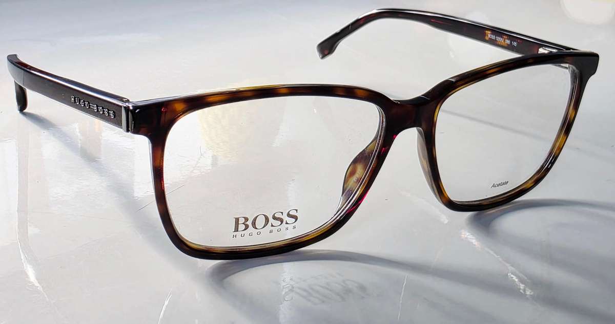 HUGO BOSS 1300/U 086 145 - MENS EYEWEAR - FULL RIM EXECUTIVE FRAMES WITH BOSS CASE