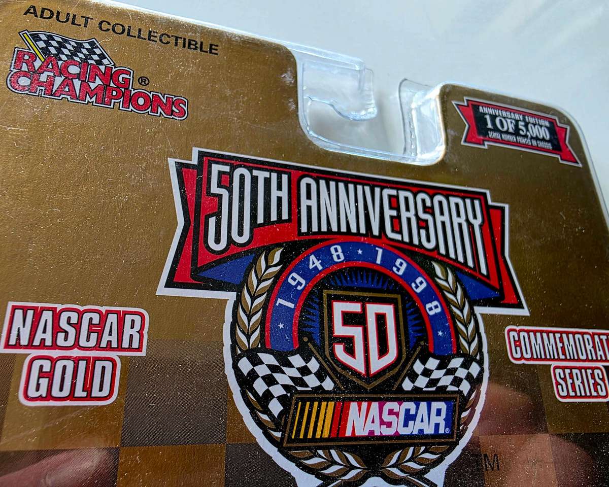 1998 LTD. ED. RACING CHAMPIONS - NASCAR GOLD - COMMEMORATIVE SERIES - PREMIER DIE CAST