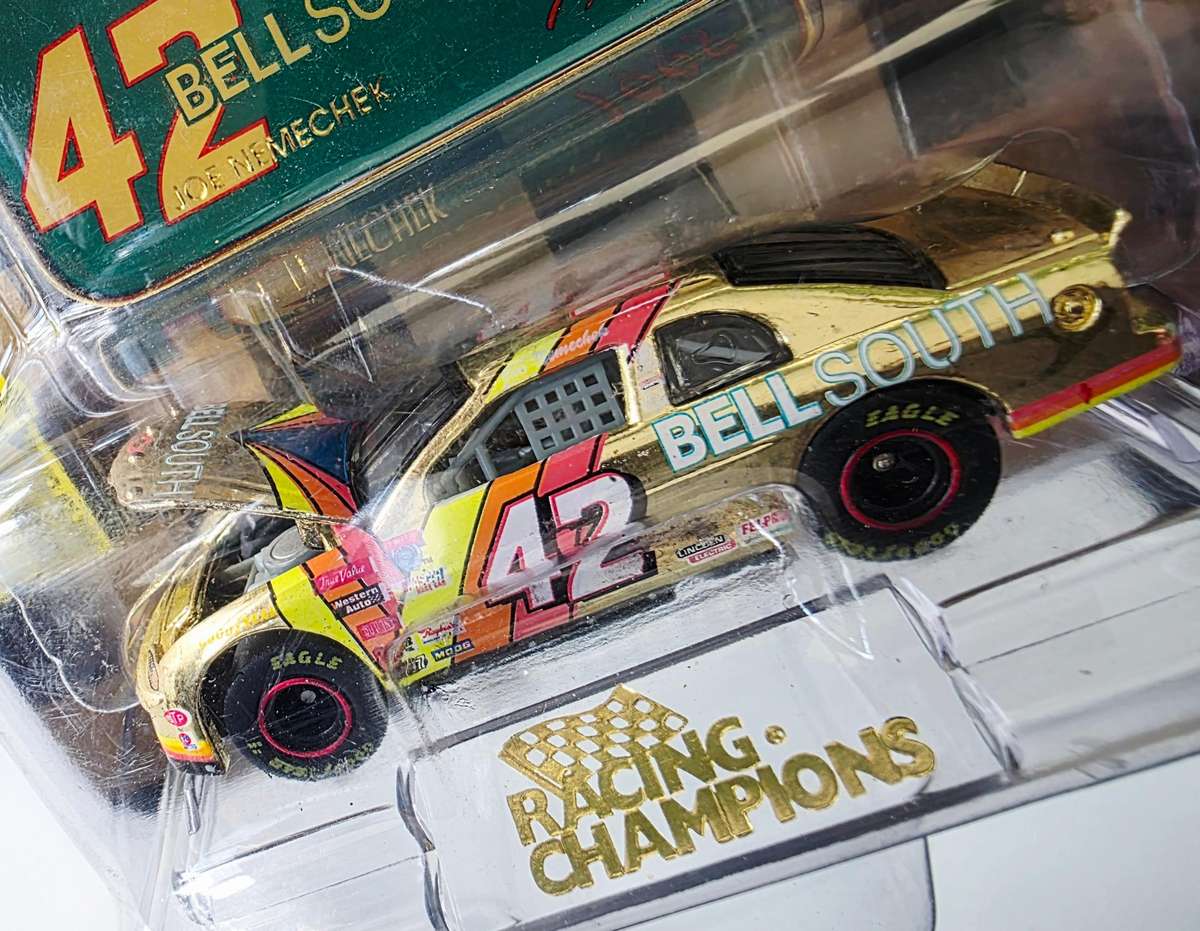 1998 LTD. ED. RACING CHAMPIONS - NASCAR GOLD - COMMEMORATIVE SERIES - PREMIER DIE CAST