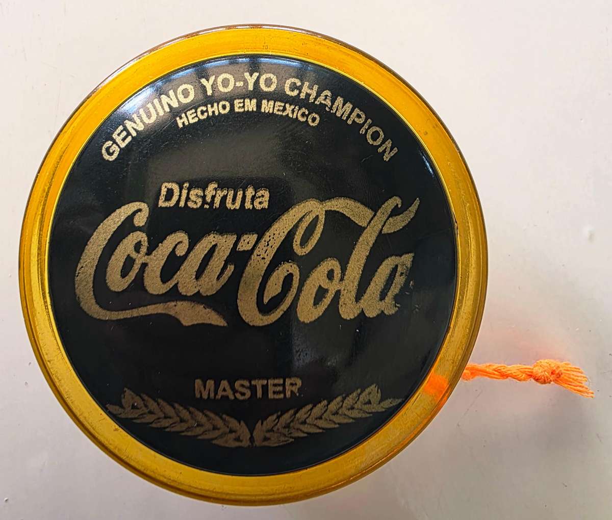 VINTAGE COCA COLA YOYO - DISFRUTA BLACK MASTER - MADE IN MEXICO