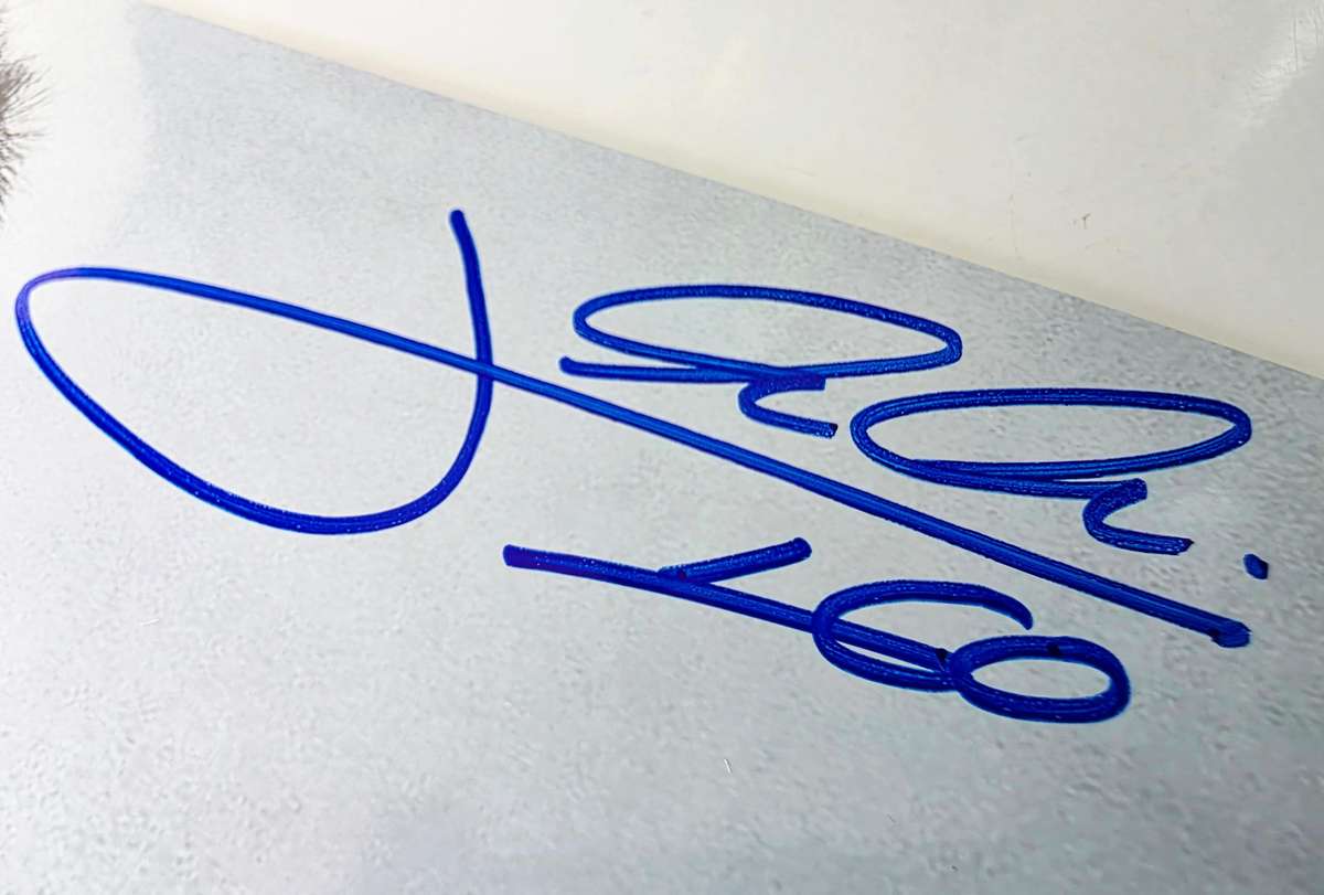 **LIONEL MESSI** AUTHENTIC AUTOGRAPH - 100% ORIGINAL