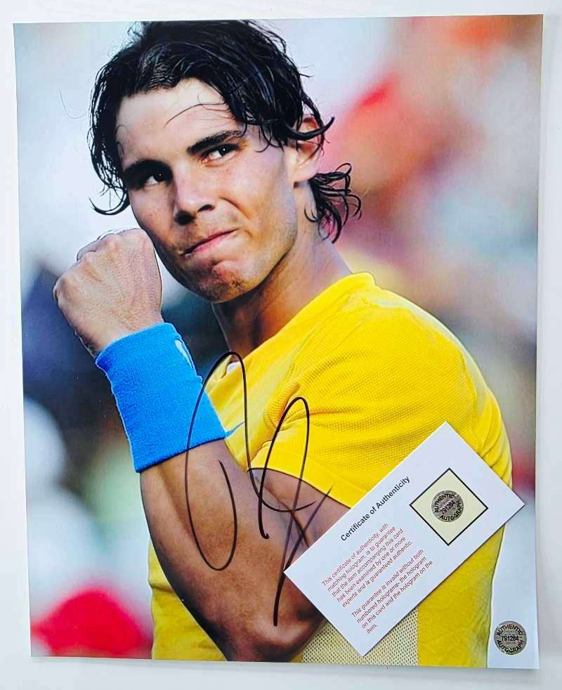 BEAUTIFUL RAFAEL NADAL AUTOGRAPH  100% AUTHENTIC ORIGINAL SIGNATURE  WITH COA