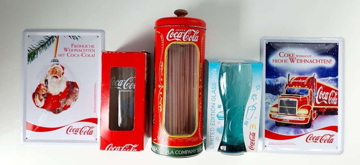 COCA COLA LOT - EXCELLENT