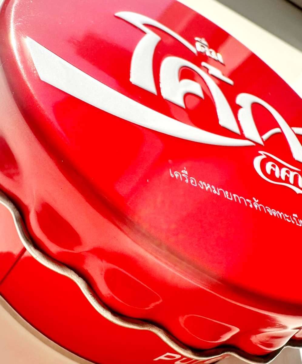 2020 6g Fiji Coca-Cola Global Edition Coin - Thailand Bottle Cap .999 Silver