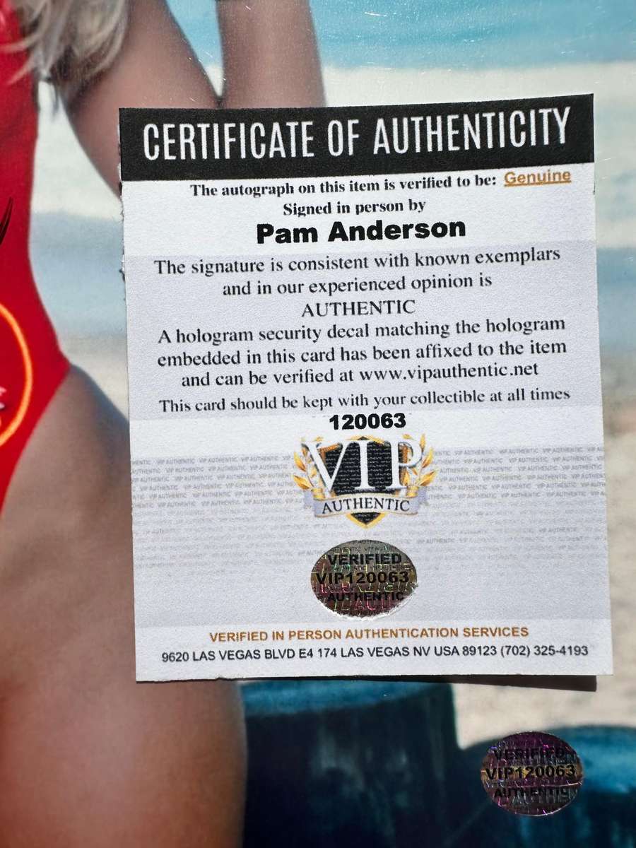 PAMELA ANDERSON - AUTHENTIC AUTOGRAPH + COA