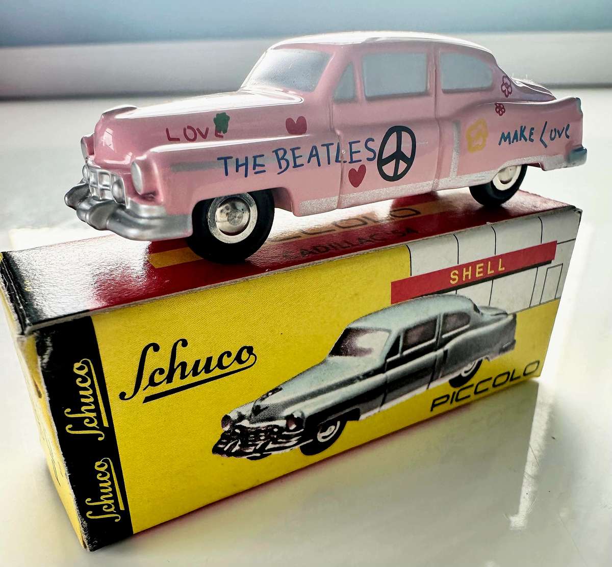 SCHUCO - PICCOLO PINK CADILLAC 54 - WOODSTOCK EDITION - SUPER RARE TO GET YOUR HANDS ON