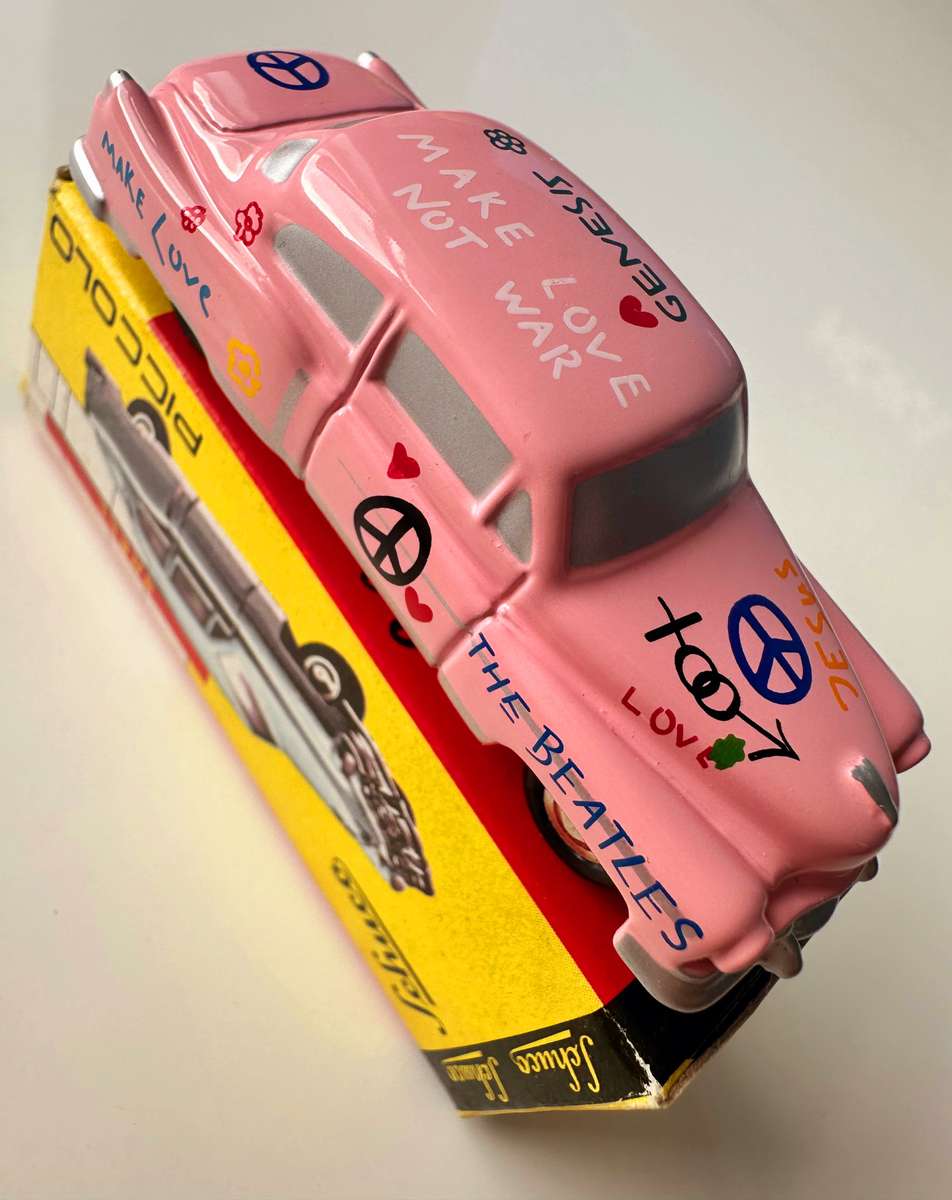 SCHUCO - PICCOLO PINK CADILLAC 54 - WOODSTOCK EDITION - SUPER RARE TO GET YOUR HANDS ON