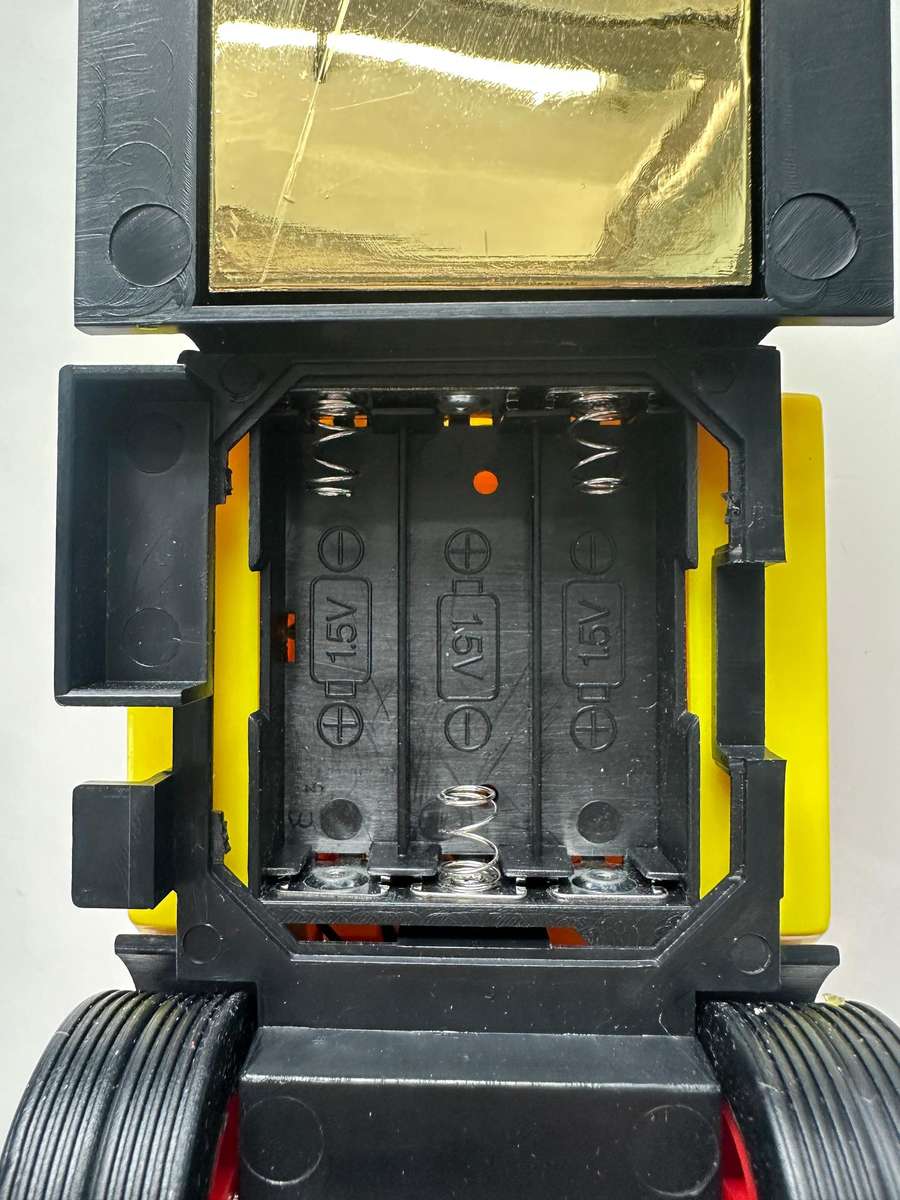 VINTAGE 1995 COCA COLA ANALOG MUSICAL ALARM CLOCK DELIVERY TRUCK 28CM - IN ORIGINAL PACKAGING