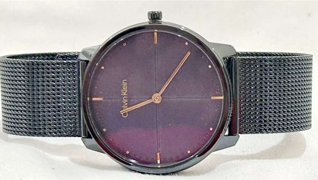 CALVIN KLEIN NAVY BLUE DIAL QUARTZ LADIES WATCH - METAL MESH STRAP - READ!!!