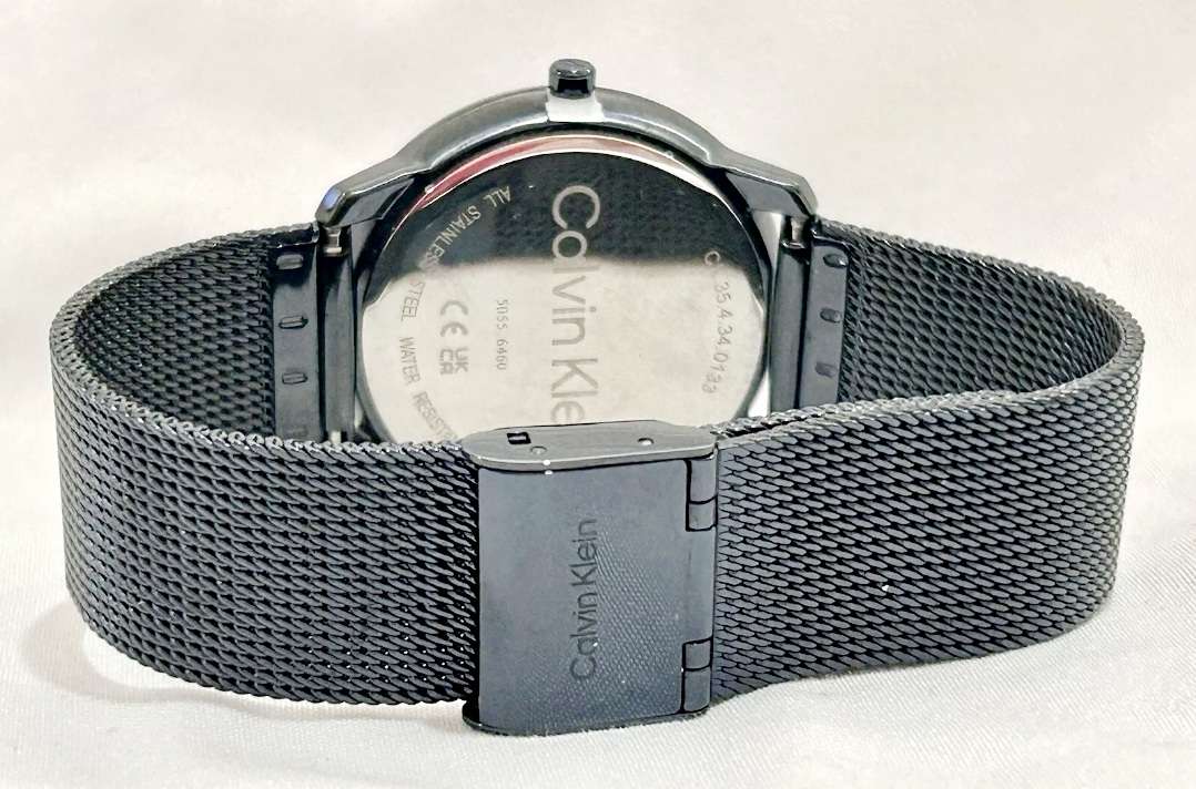 CALVIN KLEIN NAVY BLUE DIAL QUARTZ LADIES WATCH - METAL MESH STRAP - READ!!!