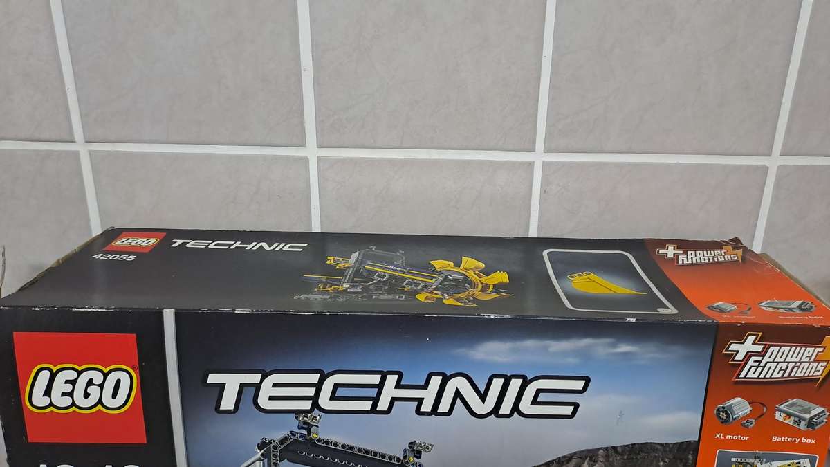 LEGO Technic - 42055 Bucket Wheel Excavator - Brand New - Parts Sealed