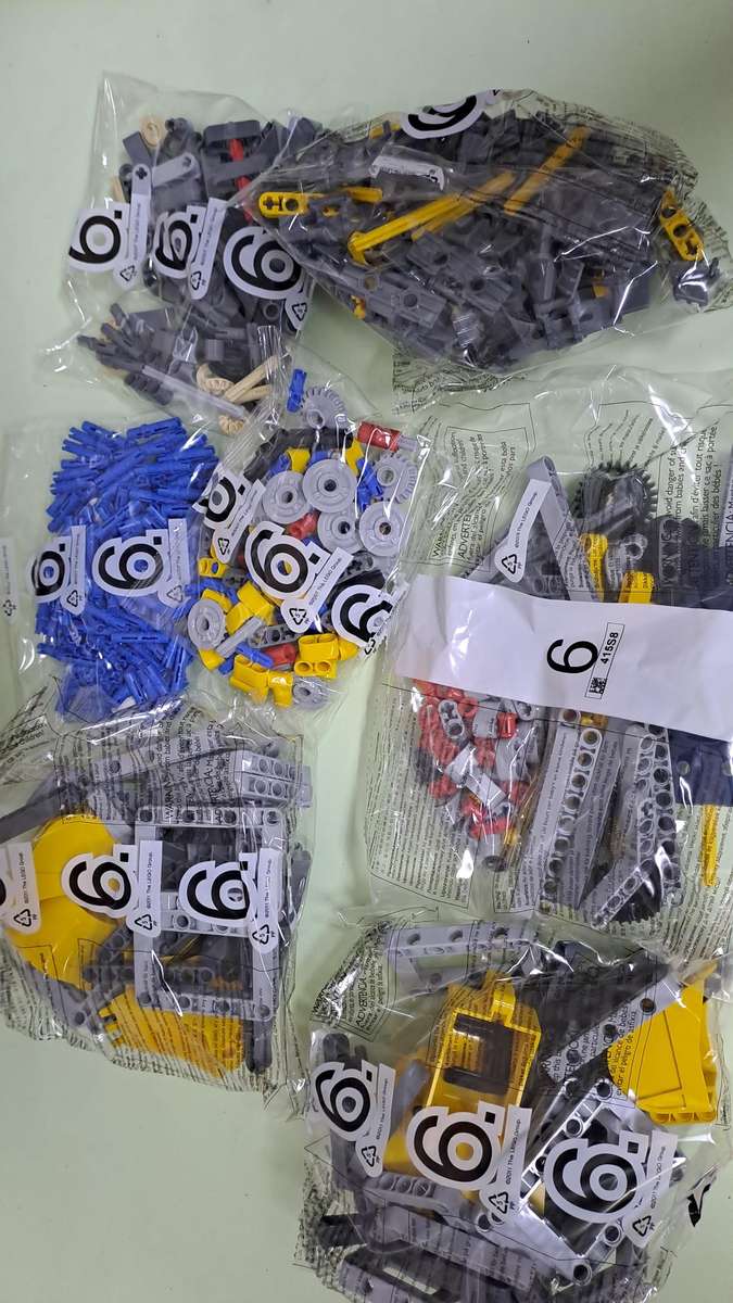 LEGO Technic - 42055 Bucket Wheel Excavator - Brand New - Parts Sealed