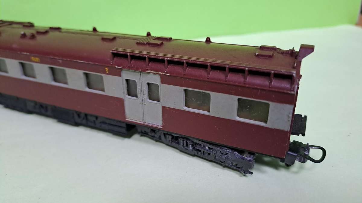 LIMA Train SAR Suburban Locomotive DUMMY UNBOXED