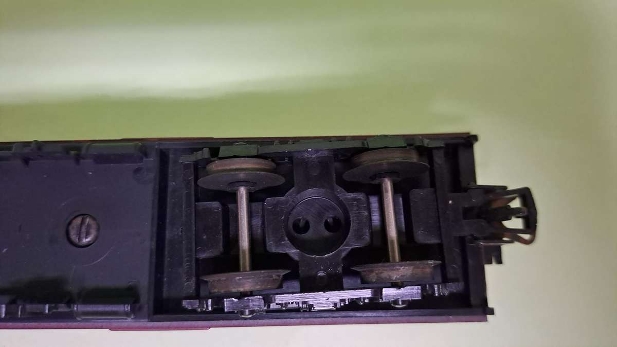 LIMA Train SAR Suburban Coach 1st class BOXED (Like NEW)