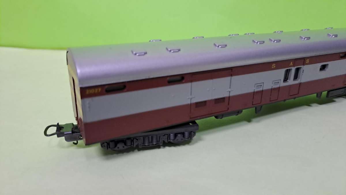 LIMA Train SAR Trans Karoo Baggage Coach UNBOXED