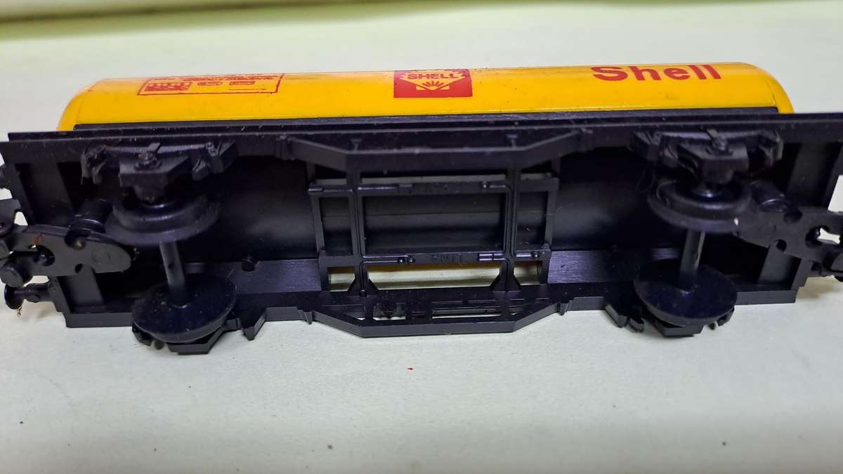 LIMA SAR Train Set (Locomotive with 3 petrol tankers) BOXED