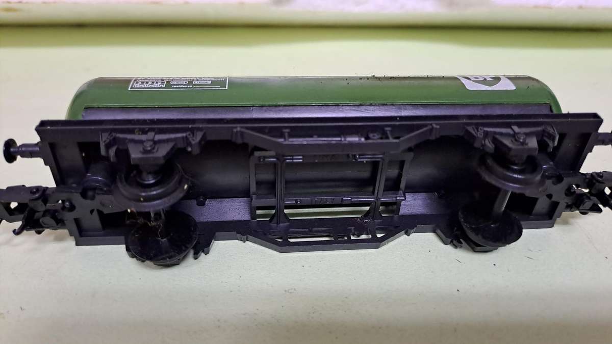 LIMA SAR Train Set (Locomotive with 3 petrol tankers) BOXED