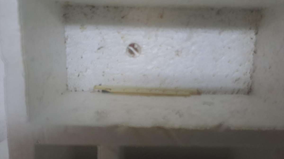 LIMA Goods Train Set (Locomotive with 2 goods wagons and crossing) BOXED